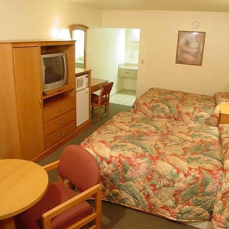 Howard Johnson Florence/ Cincinnati Area Chambre photo